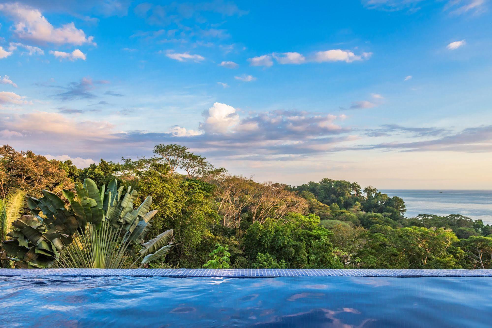 Tiki Villas Rainforest Lodge & Spa Увита Экстерьер фото